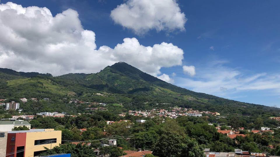 Apartamento amueblado en Col. Escalón