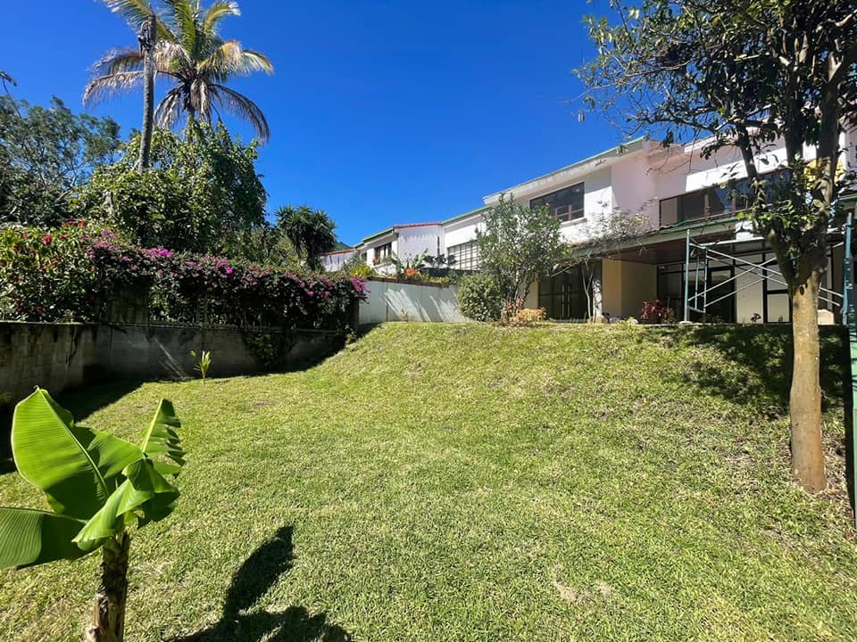 Casa en Parte Alta de Colonia Escalón